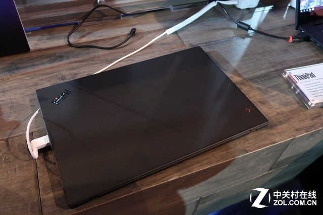 联想ThinkPad X1 Carbon 2019评测_ThinkPad X1 Carbon 2019配置_thinkpad最轻的笔记本